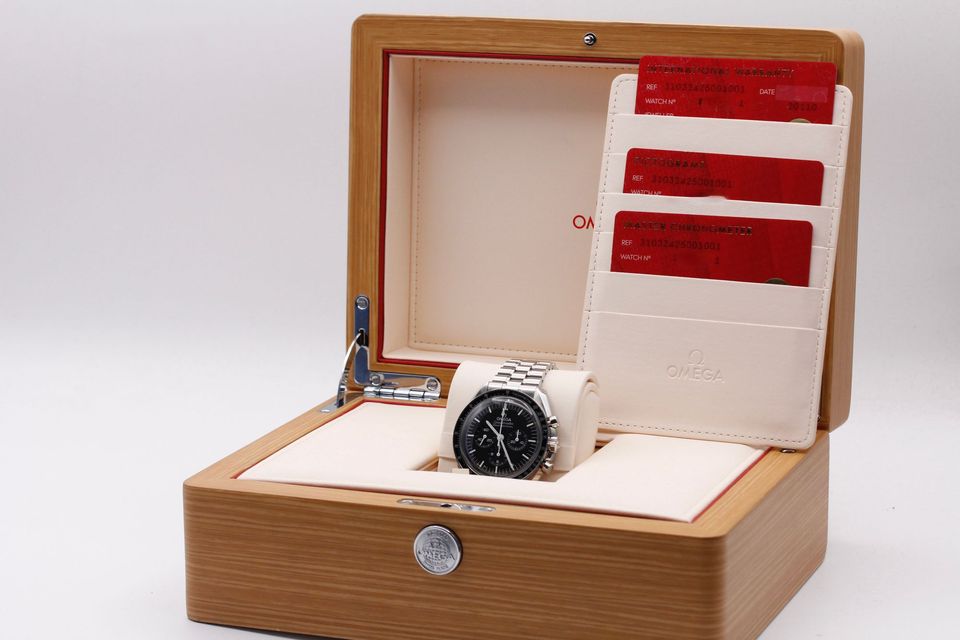 Omega Speedmaster Moonwatch 310.32.42.50.01.001 Image 5